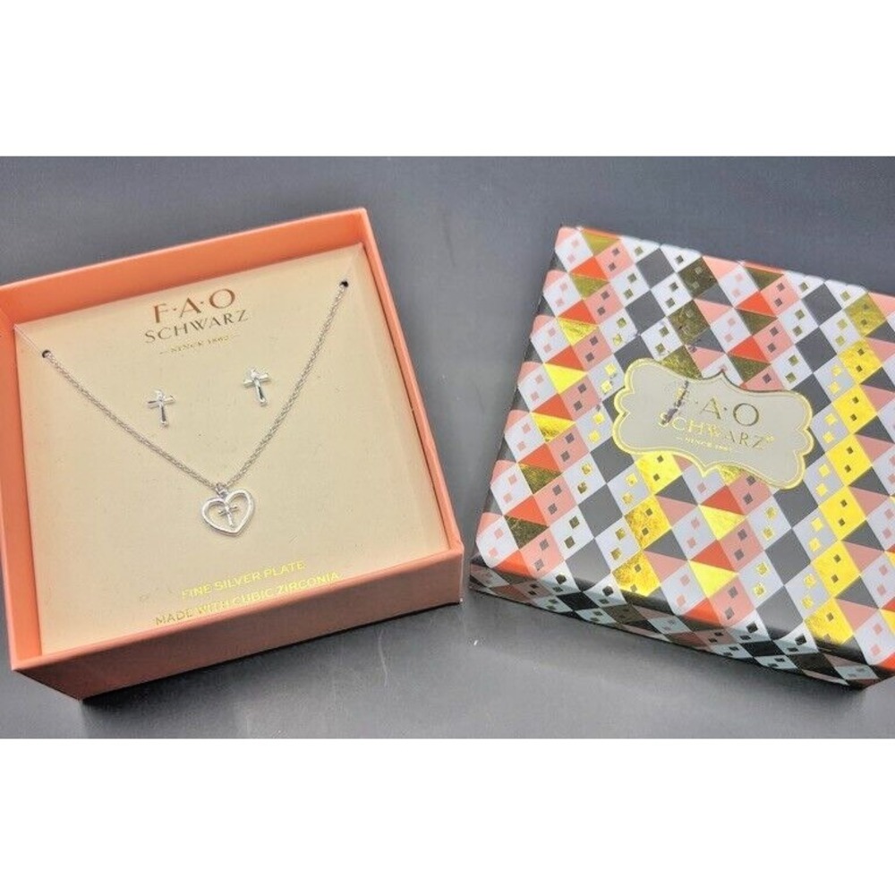 FAO Schwarz Childrens Cross Heart Necklace & Earrings Set Fine Silver Plate Gift